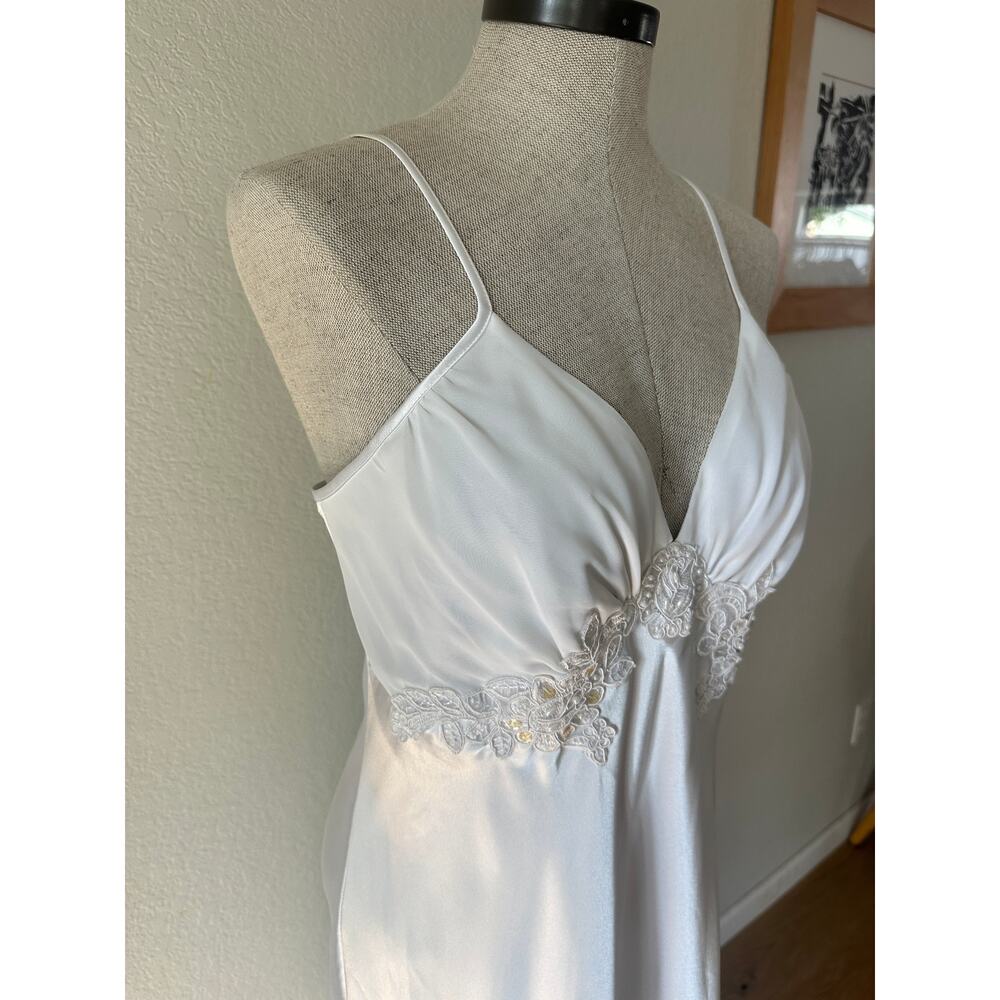 California Dynasty Satin Slip Dress White Lace Trim Bridal Minimal 90s M - Picture 5 of 11